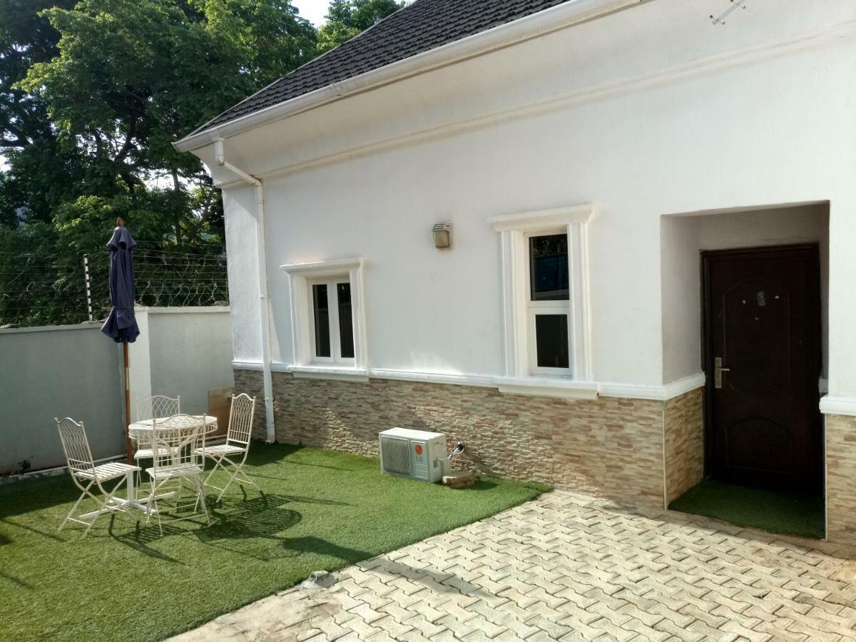 Kh Lodge Abuja Eksteriør bilde