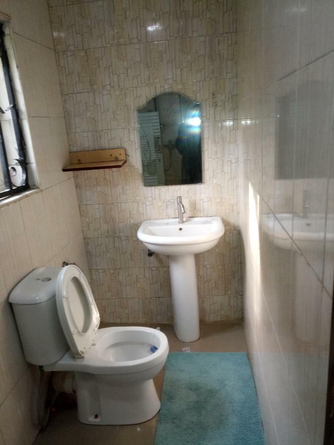 Kh Lodge Abuja Eksteriør bilde