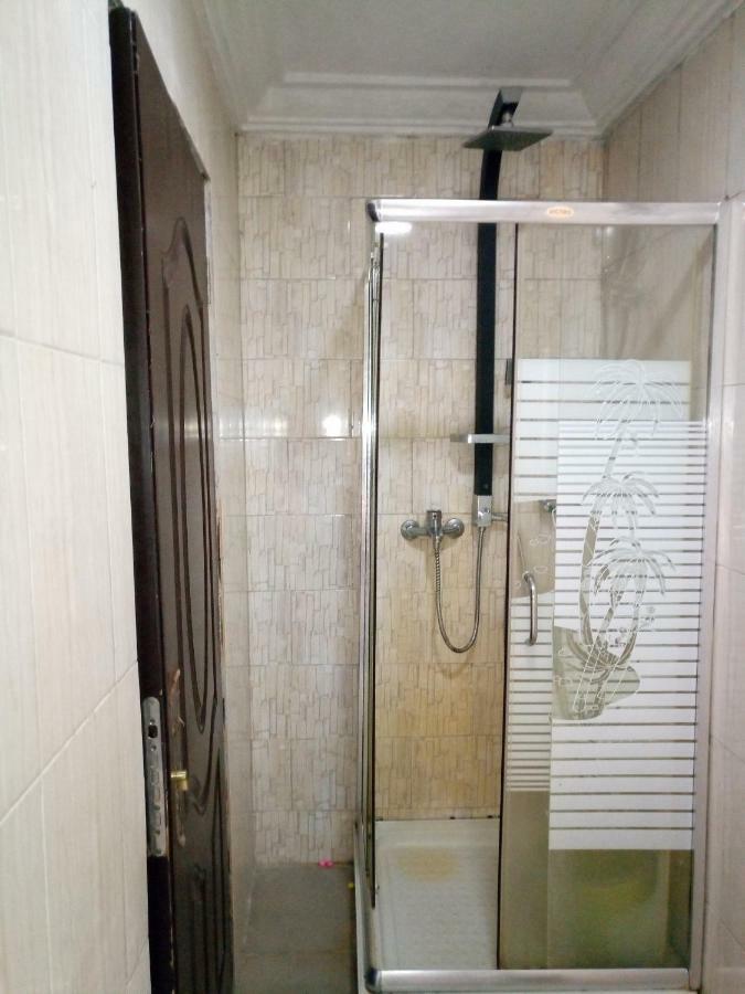 Kh Lodge Abuja Eksteriør bilde